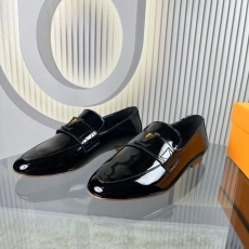 Louis Vuitton Business Shoes